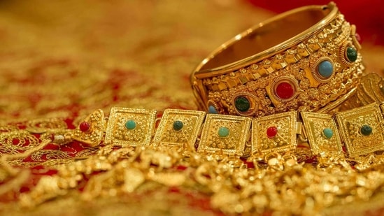 ‘Carats’ or K is a term used to measure the purity of gold. A 24K gold is called pure gold and has 99.9 per cent purity