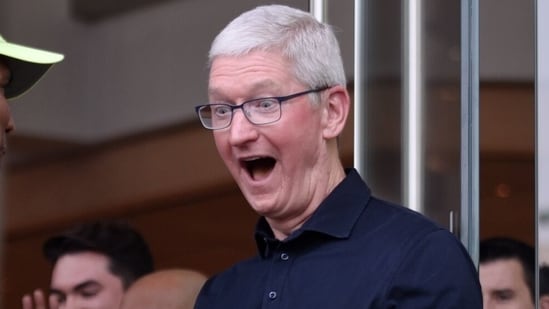 Tim Cook, chief executive officer of Apple Inc.(Bloomberg)