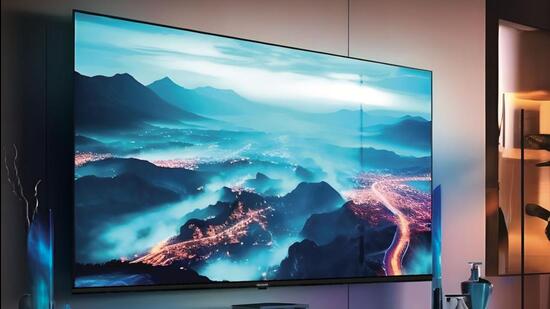 The 65-inch QLED, or Quantum dot LED TV panel, has a native 3840 x 2160 resolution. (Image: Aiwa official image)