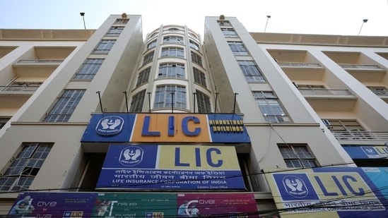 LIC has gained a profit of <span class=