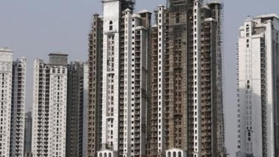 The Uttar Pradesh Cabinet on December 19 approved the recommendations of Amitabh Kant committee on delayed real estate projects, bringing relief to aggrieved homebuyers who have been waiting to receive possession of their homes, some of which are stuck for more than a decade.(Parveen Kumar / HT Photo)