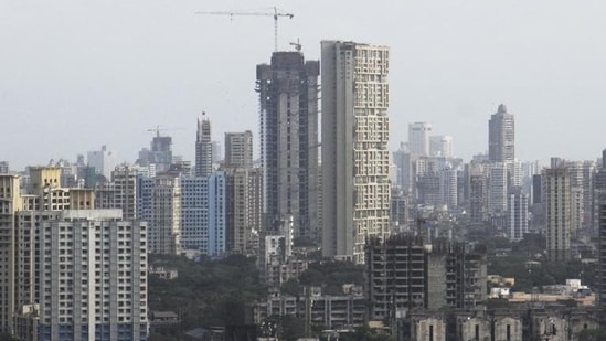 The share of institutional inflows from Americas, the conventionally highest contributor into Indian real estate, witnessed a significant dip of 23 per cent from 43 per cent in 2022, a report by JLL has said..(HT File / Representative Photo)