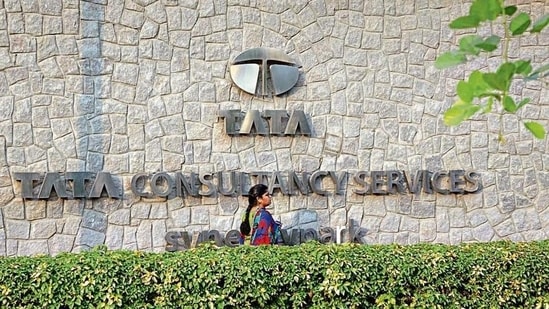 TCS Q3 results(Bloomberg)