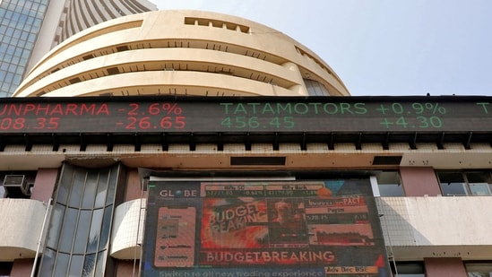 Sensex gained 277.98 points to settle at 71,833.17; Nifty rises 96.80 points to close at 21,840.05(Reuters file)