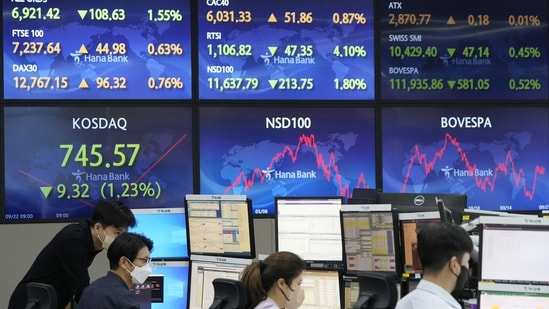 Stock market may see a dip this year (AP Photo/Ahn Young-joon)